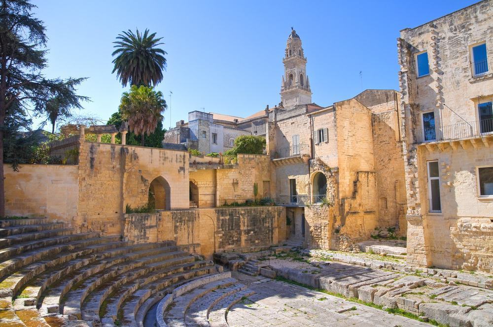 Fă o excursie de o zi la Lecce