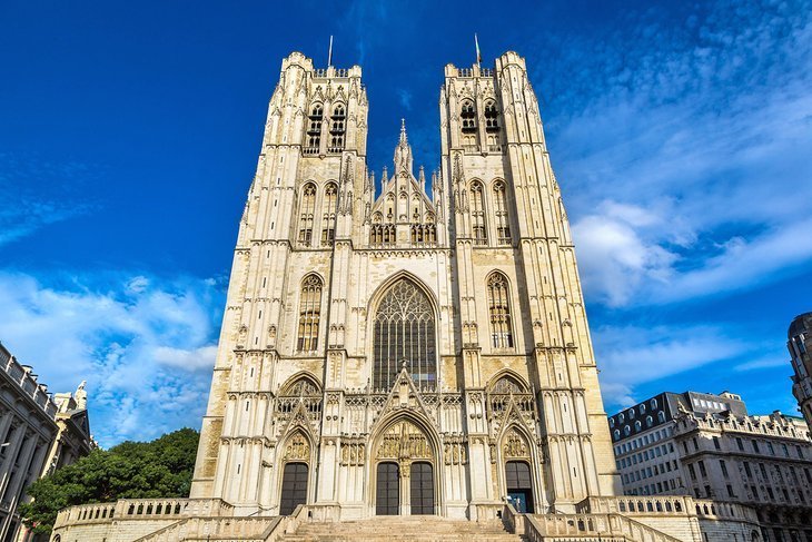 Catedrala Saint-Michel (Sint-Michiels Kathedraal)