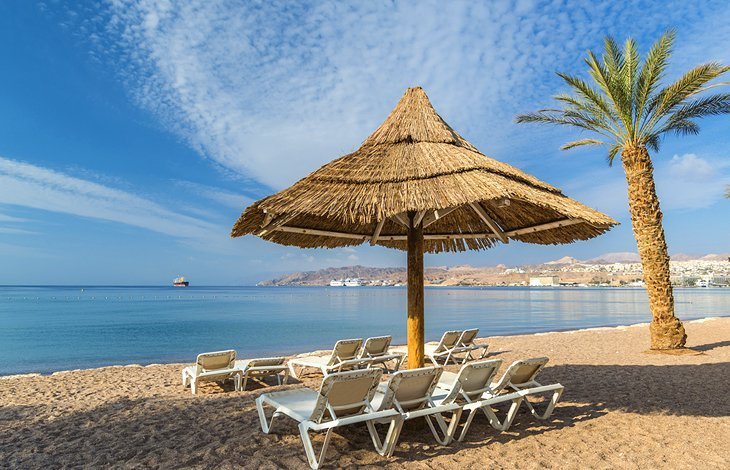 Relaxează-te pe plajele din Eilat