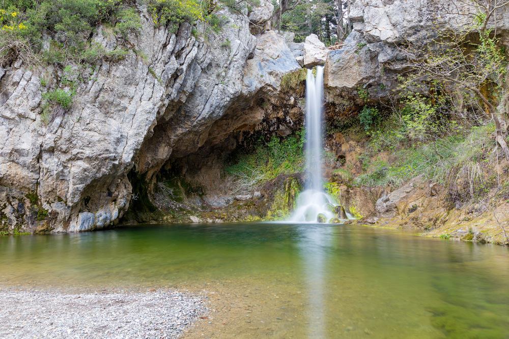 Cascada Drimona