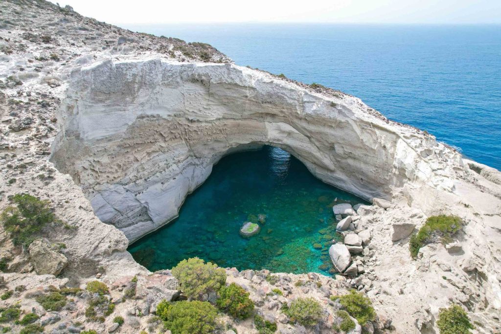Peștera Sikia
