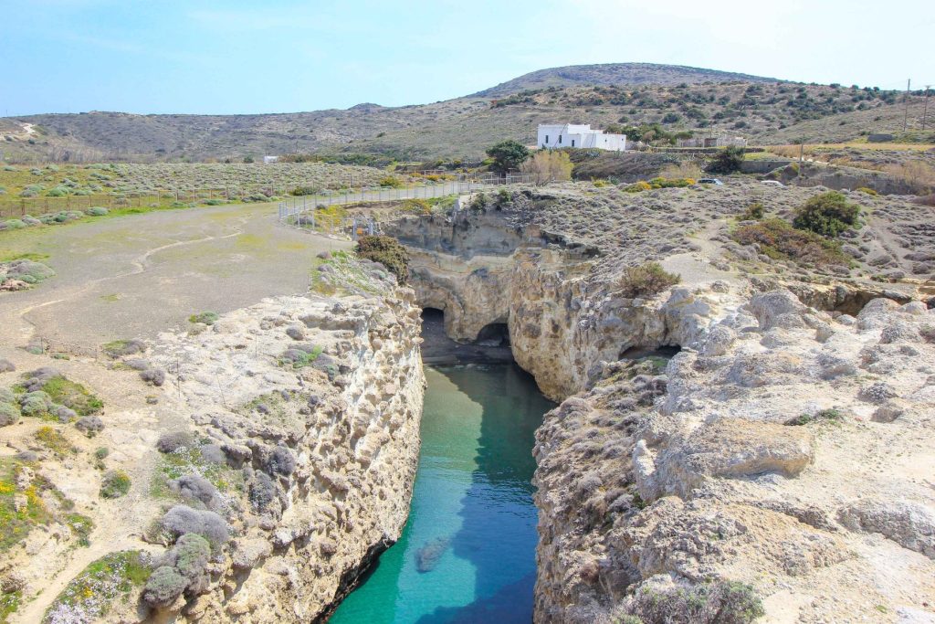 Peșterile Papafragas