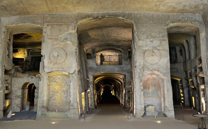 Catacombele din San Gennaro