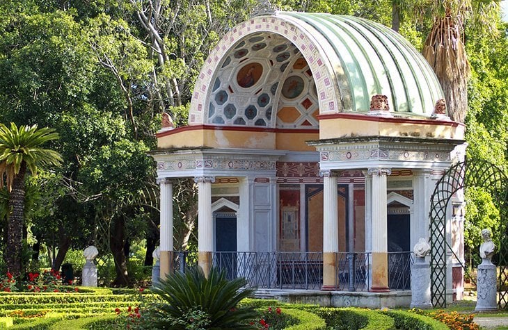 Foro Umberto I și Grădina Botanică