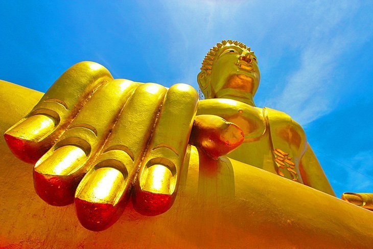 Marele Buddha (Wat Phra Yai)