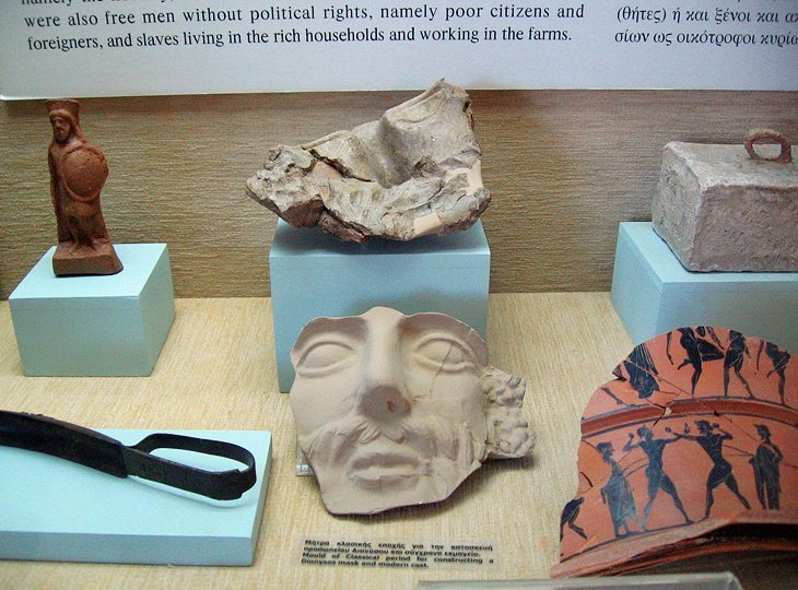 Excursie de o zi la Muzeul Arheologic din Polygyros