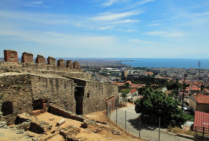 Zidurile bizantine (vechile metereze)