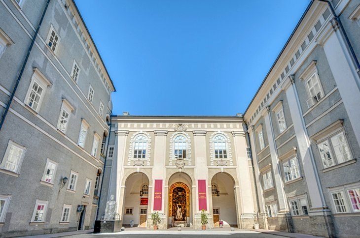 Explorați Salzburg Residenz și Residenzgalerie