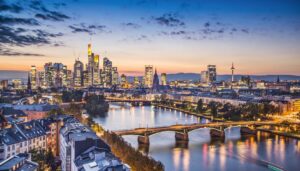 Vacanta Frankfurt – Mai – preturi de la 294 (zbor+cazare)