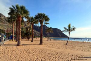 Vacanta in Tenerife – 207 euro (zbor si cazare 5 nopti)