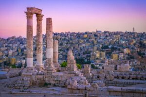 Zboruri Amman, Iordania – de la 57 EUR dus-intors