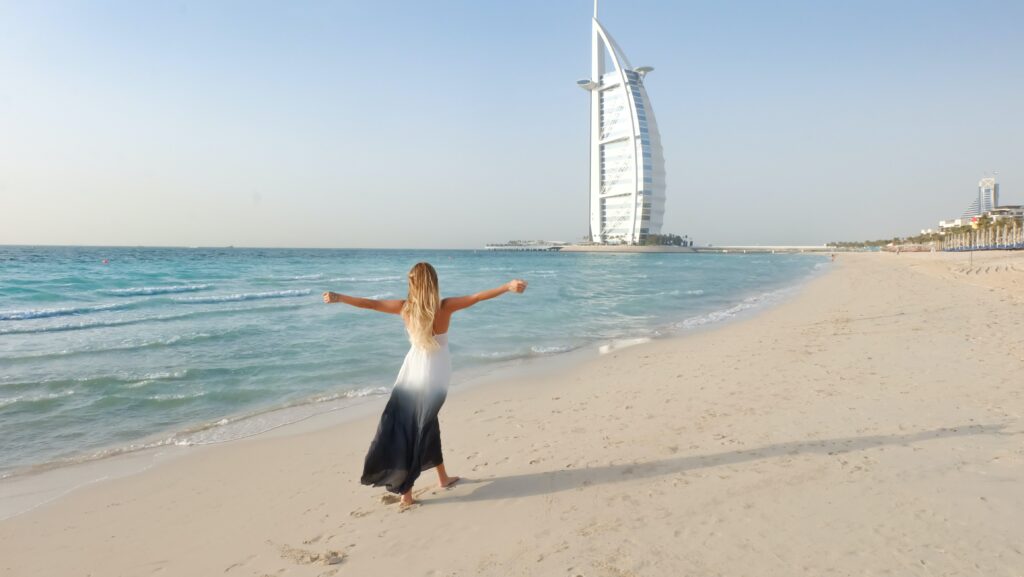 Super vacanta in Dubai, o saptamana – 273 euro (zbor + cazare)