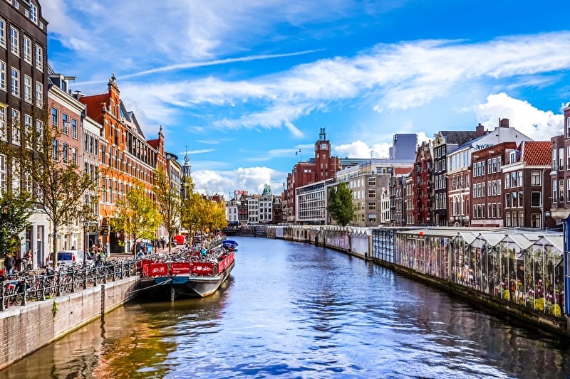 City break de vara in Amsterdam, Olanda! 148 euro ( zbor si cazare 3 nopti)