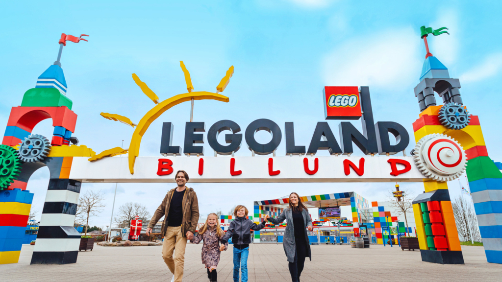 Vacanta la LEGOLAND, Danemarca! 305 euro (zbor si cazare 4 nopti ...