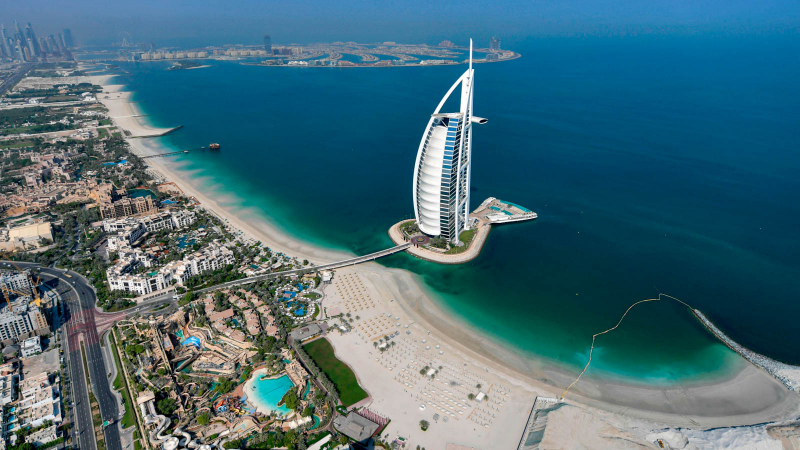 6 nopti in Dubai – 366 euro (include zbor + cazare la hotel 4*)