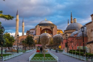 Weekend prelungit in Istanbul, Turcia – 143 euro (zbor si cazare 4 nopti)