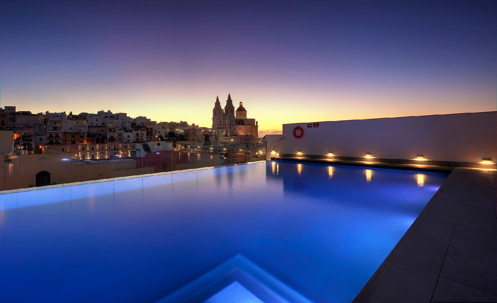 Hotel 4* în Malta, Pergola Hotel & Spa Hotel  – de la 23 €/noapte!