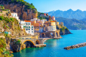 Vacanta pe Coasta Amalfi – 141 euro (zbor si cazare cu mic dejun inclus)!