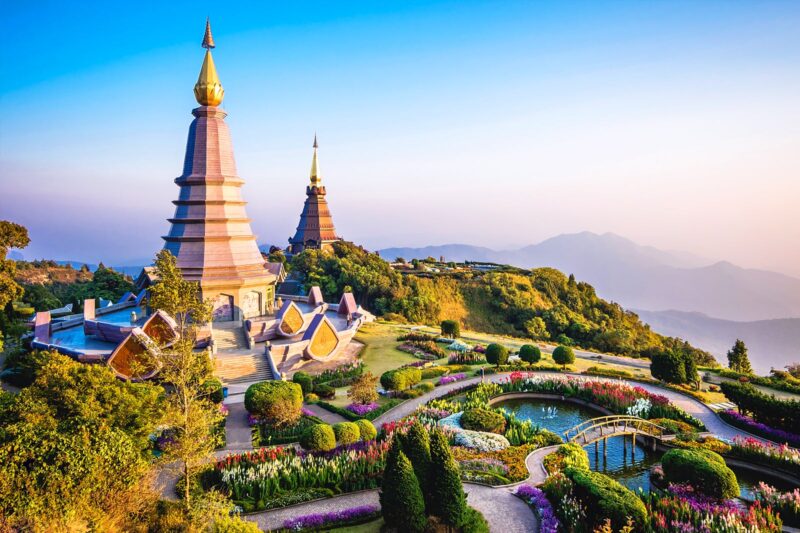 Super vacanta in Chiang Mai, Thailanda, 829 euro (12 nopti zbor + cazare)