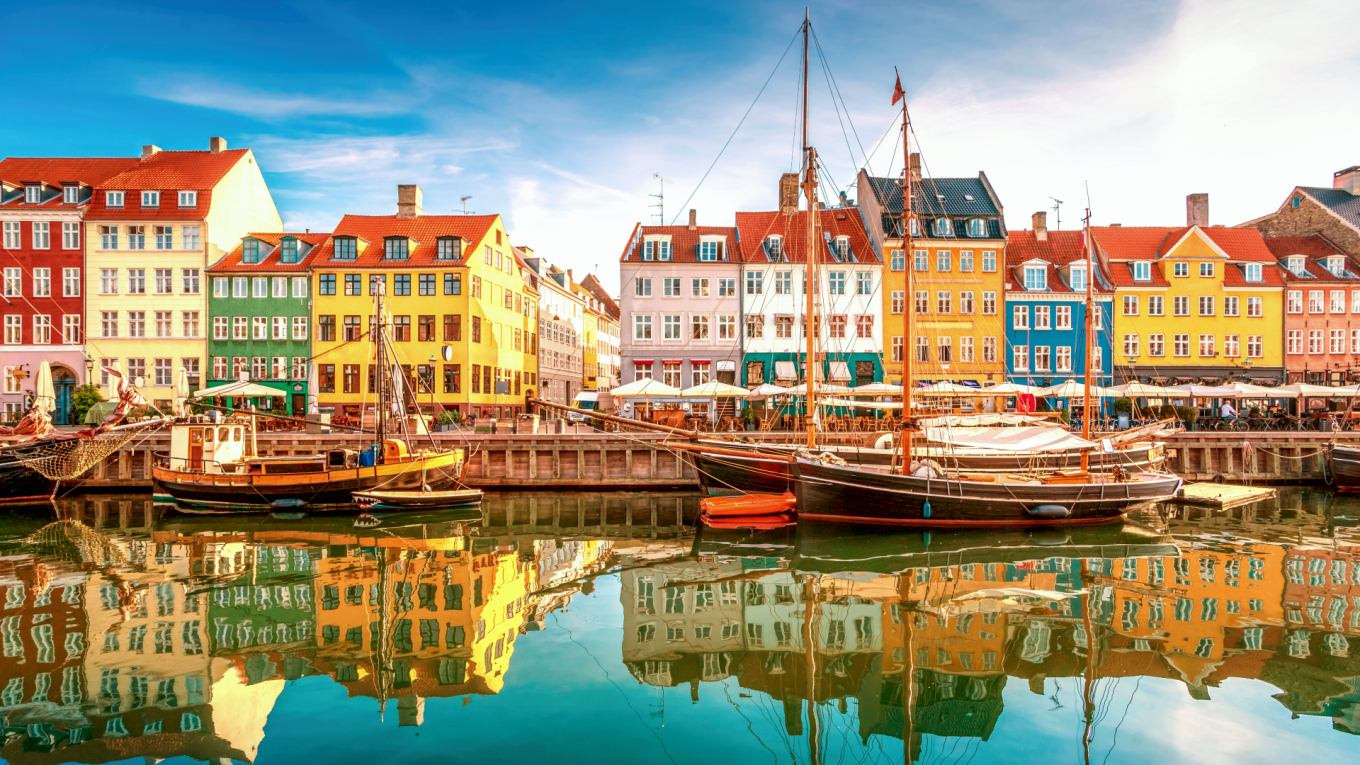 Vacanta in Copenhaga – 176 euro (zbor si cazare 4 nopti)