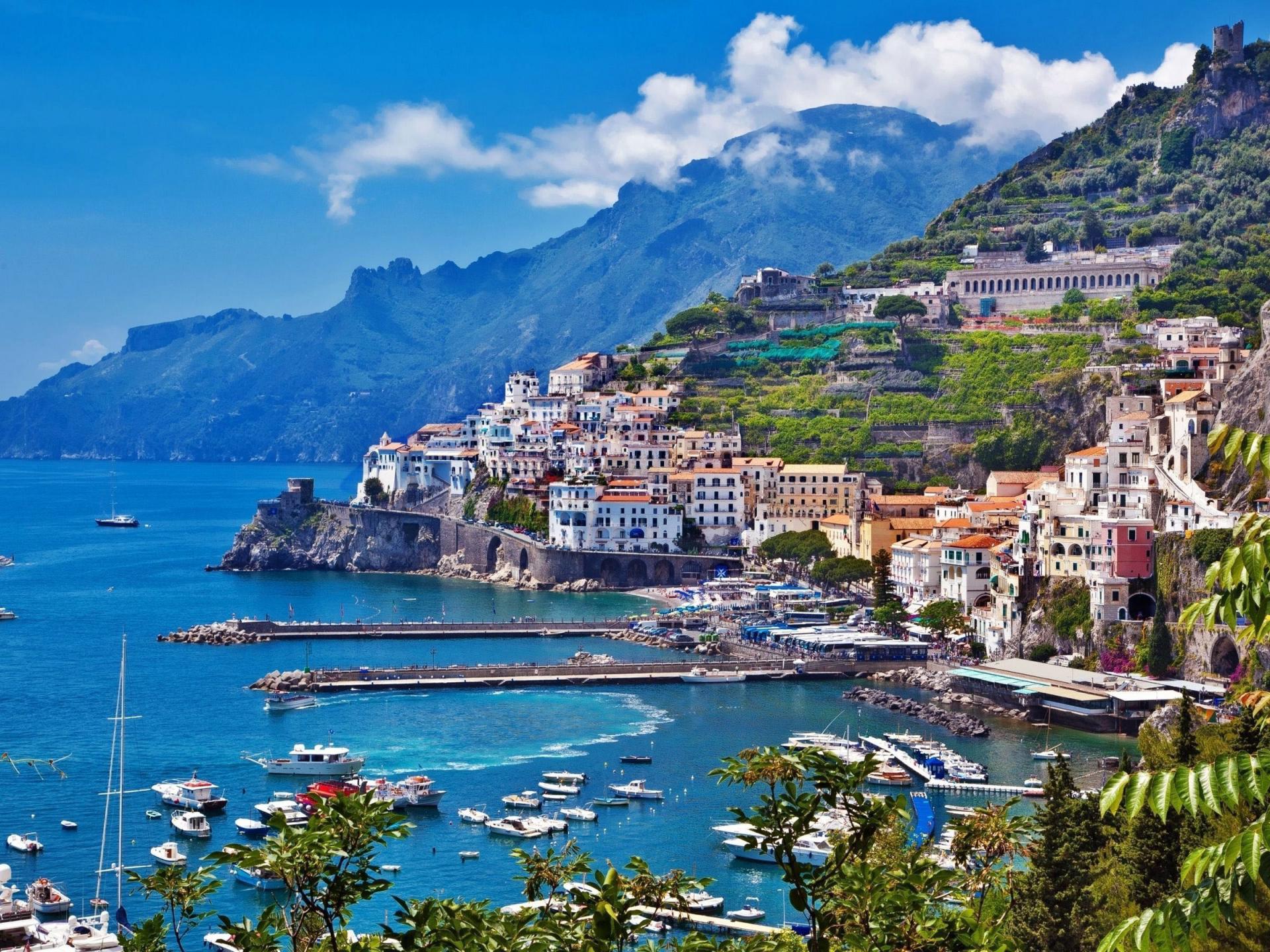 REVELION pe Coasta Amalfi – 337 euro (zbor si cazare 5 nopti)!