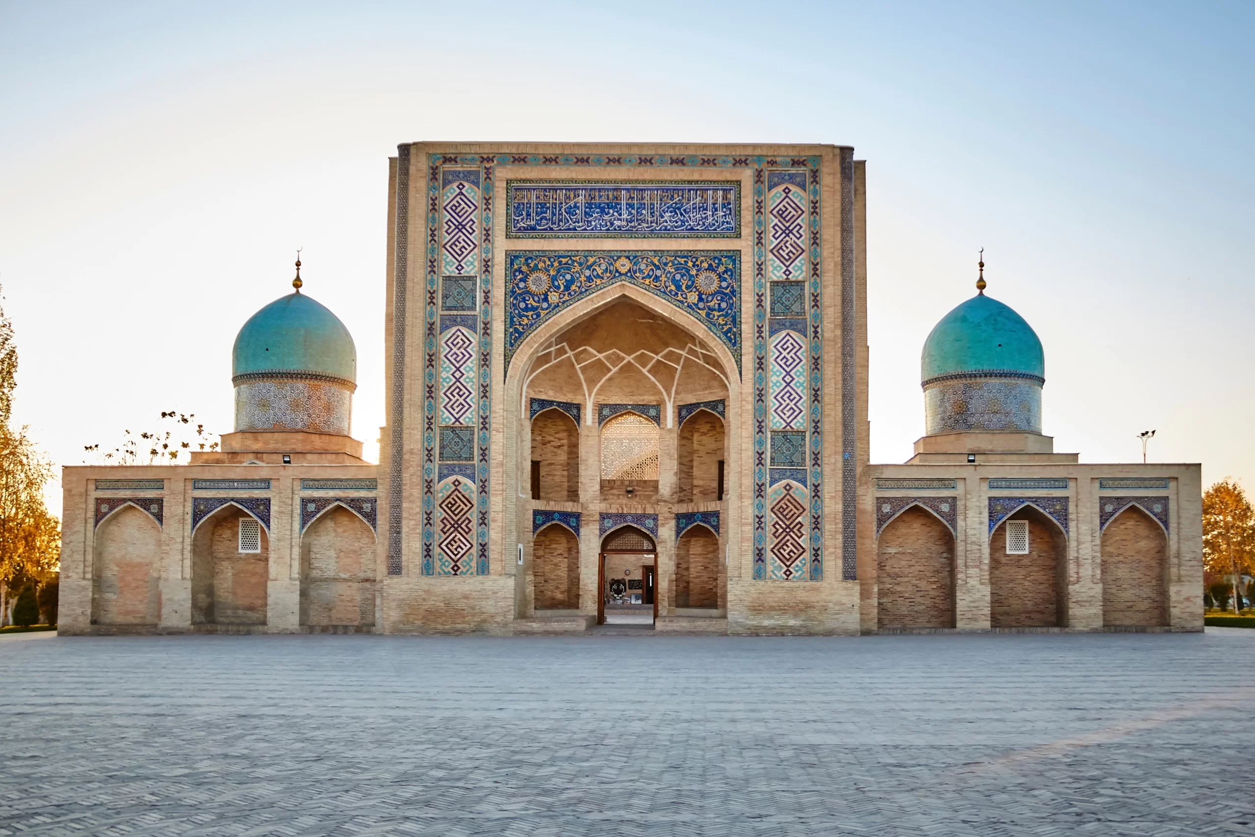 O saptamana in Uzbekistan  – 217 euro (include zbor + cazare)