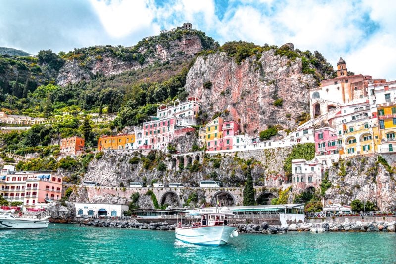 City break pe Coasta Amalfi – DOAR 107 euro (include zbor si cazare 3 nopti)!