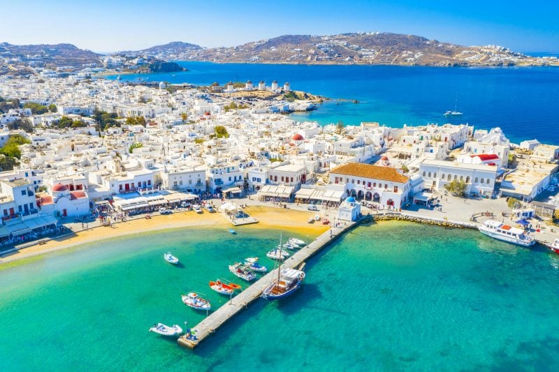 Zboruri IEFTINE spre MYKONOS de la 84 euro dus-intors