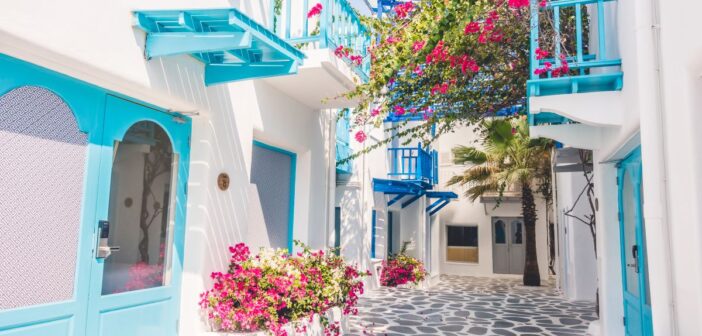 4 nopti in MYKONOS – 213 euro (include zbor si cazare)!