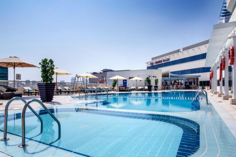 Hotel 4* in DUBAI , Deira cu piscina pe acoperis la doar 30 euro/persoana/noapte