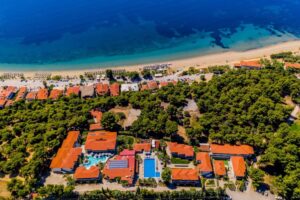 1 iunie! HOTEL 4* in Halkidiki 69 euro/persoana/noapte cu mese incluse