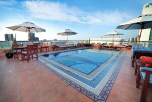 Cazare hotel 4* in Dubai 43 euro/persoana/noapte