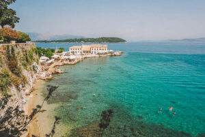 4 nopti in Corfu – 176 euro (include zbor si cazare)