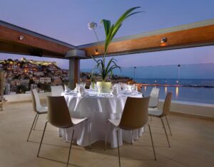 Grecia cu stil – Airotel Galaxy, hotel 4* cu vedere la mare si mic dejun in Kavala