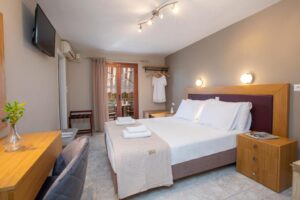 Athina Residence Lefkada – Cazare cozy in Nydri, la doar 60 m de port si 300 m de plaja