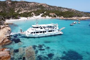 Vacanta in La Maddalena, Caraibele din inima Europei – 366 euro (zbor si cazare)