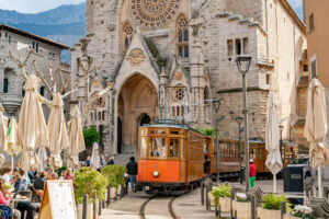 Ultimele zboruri din 2025! Vacanta in Mallorca – 190 euro (zbor si cazare)